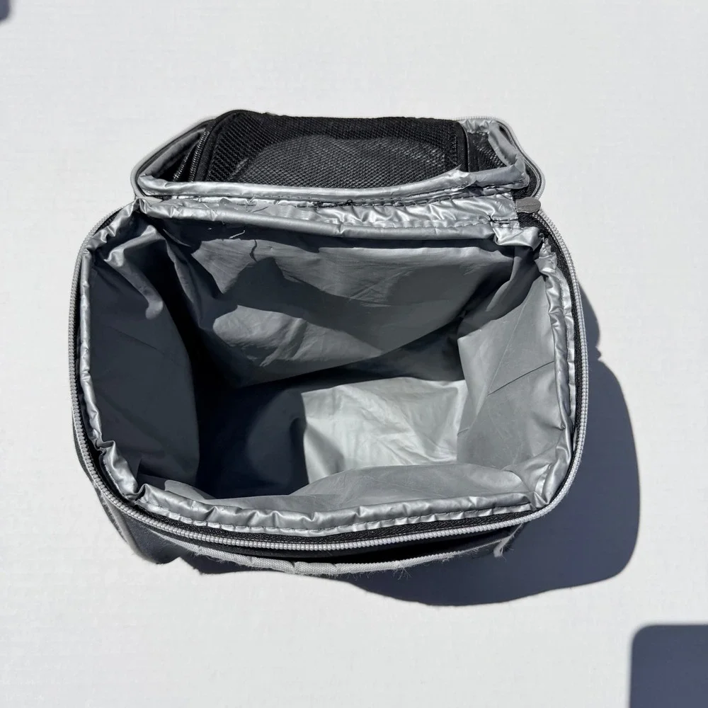 Apple Logo Employee Merch Insulated Lunch Bag Black Soft Cooler Zip Case handle